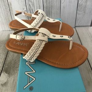Anna EUC 6.5 Flat Thong Sandal